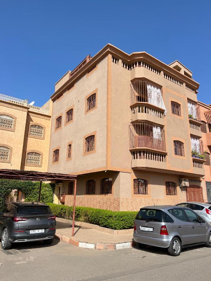 Superbe Appartement Avec Parking Gratuit Marrakesh Bagian luar foto