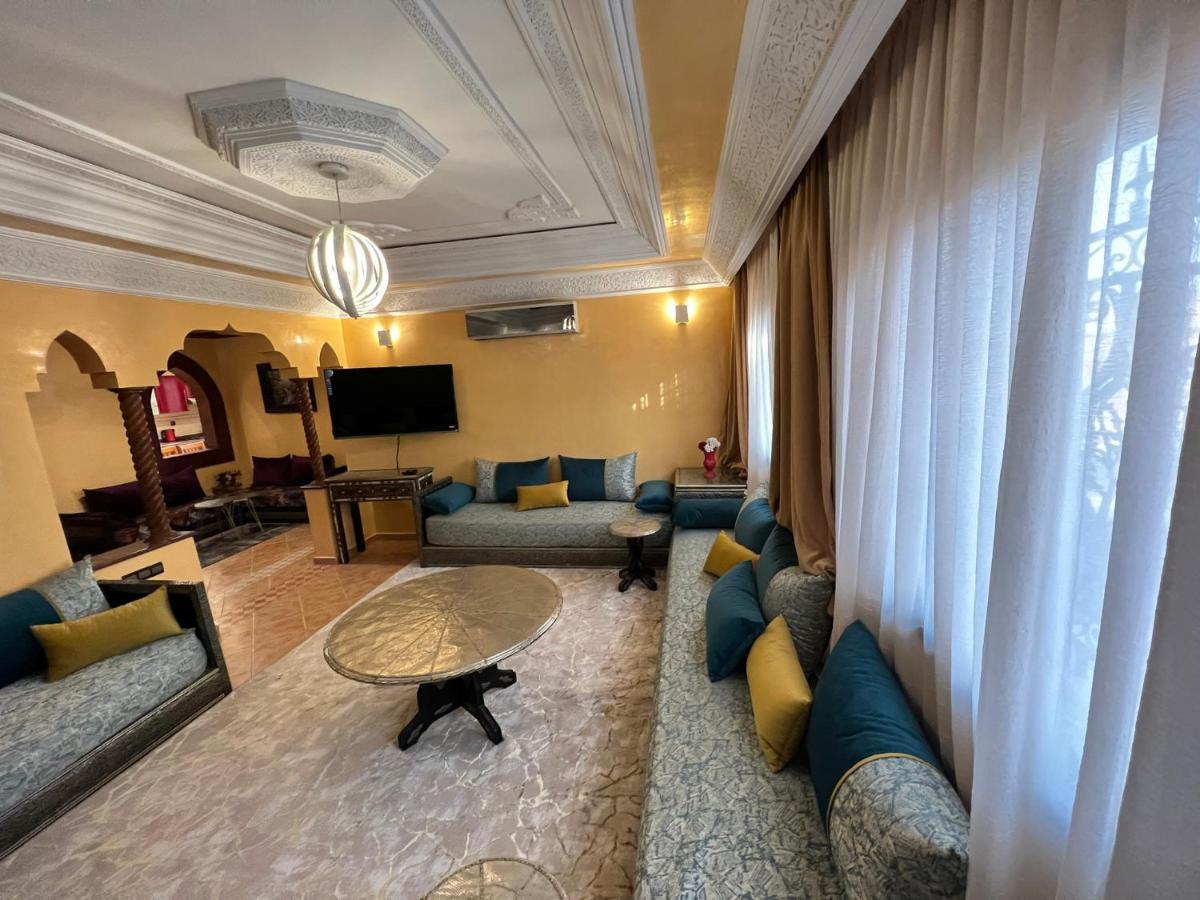 Superbe Appartement Avec Parking Gratuit Marrakesh Bagian luar foto